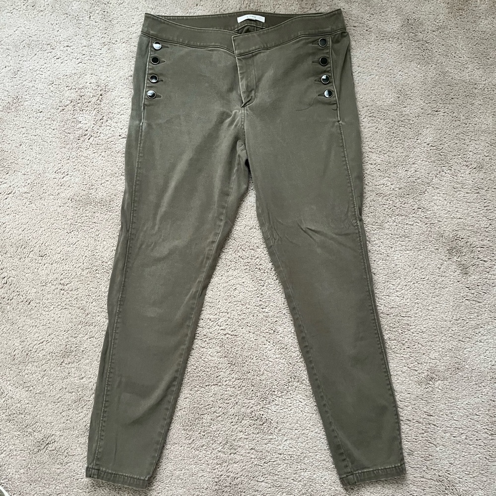 Loft Marisa size 10